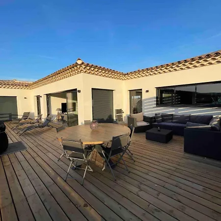 Villa Neuve 4 Etoiles Avec Piscine Et Belles Vues *